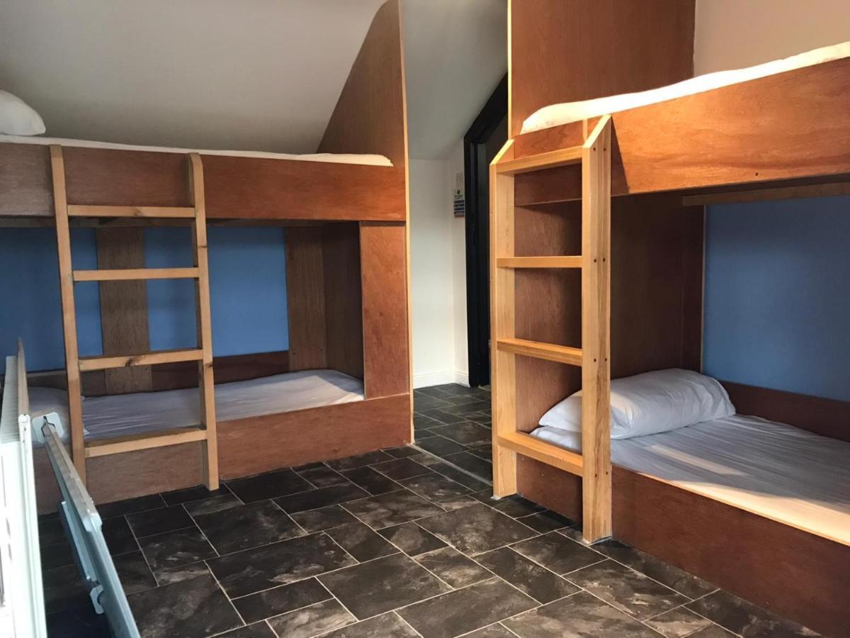 Finn Mccools Giants Causeway Hostel Бушмилс Экстерьер фото