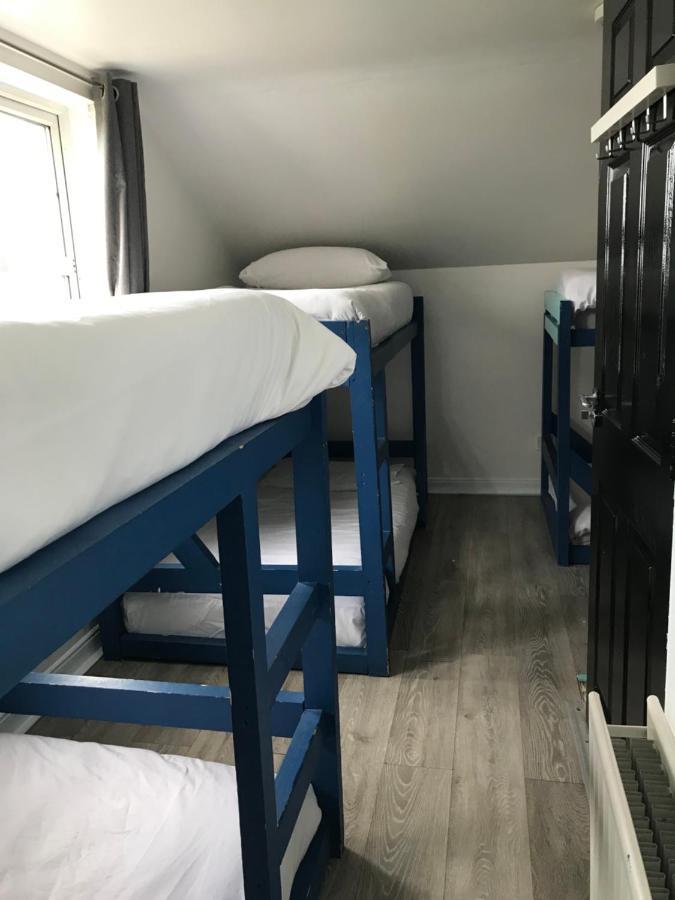 Finn Mccools Giants Causeway Hostel Бушмилс Экстерьер фото
