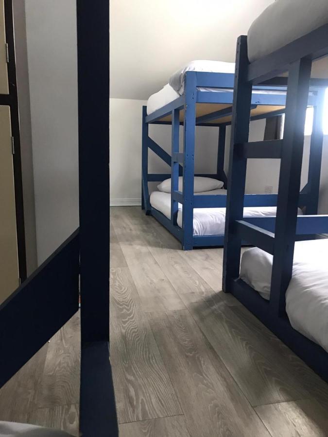 Finn Mccools Giants Causeway Hostel Бушмилс Экстерьер фото
