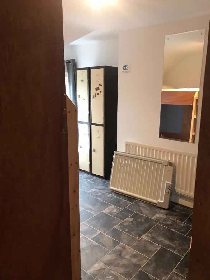 Finn Mccools Giants Causeway Hostel Бушмилс Экстерьер фото